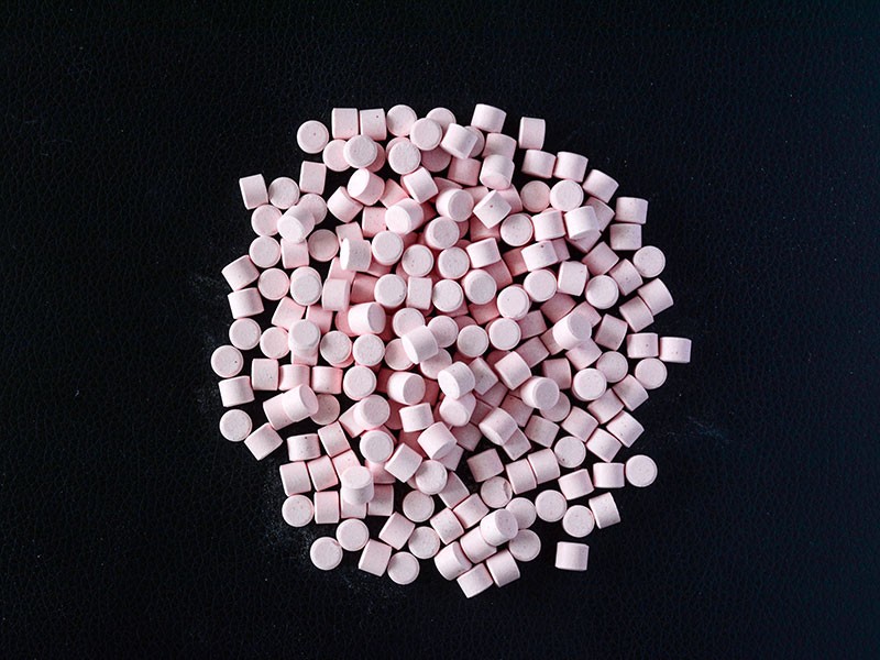Potassium monopersulfate triple salt