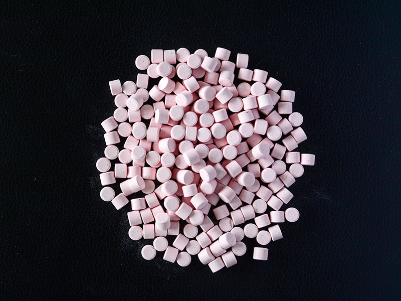 Potassium monopersulfate triple salt